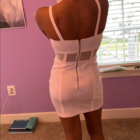 XOXO white dress size S - Picture 3 of 3